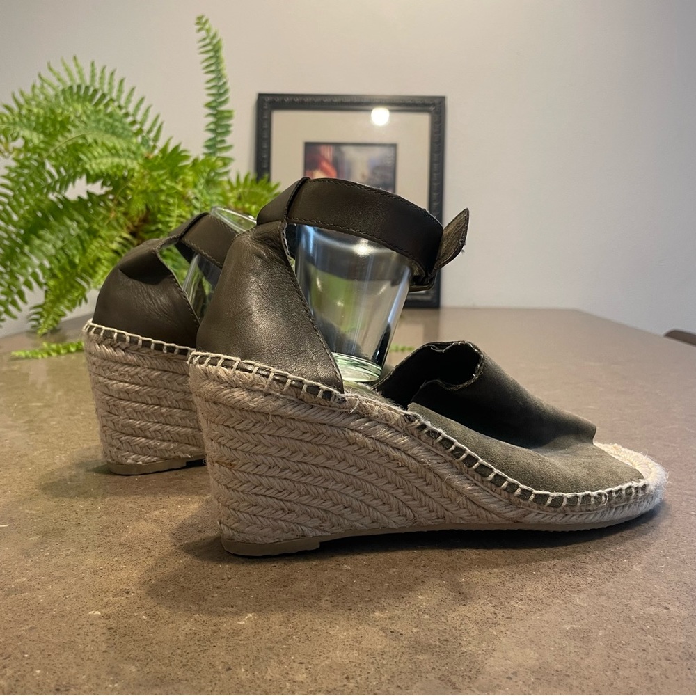 Gap wedge heels - Picture 2 of 4